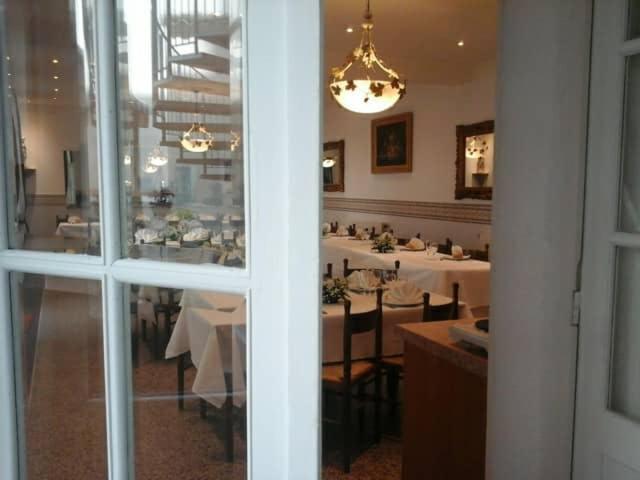 Hotel Calvaire Lourdes Buitenkant foto